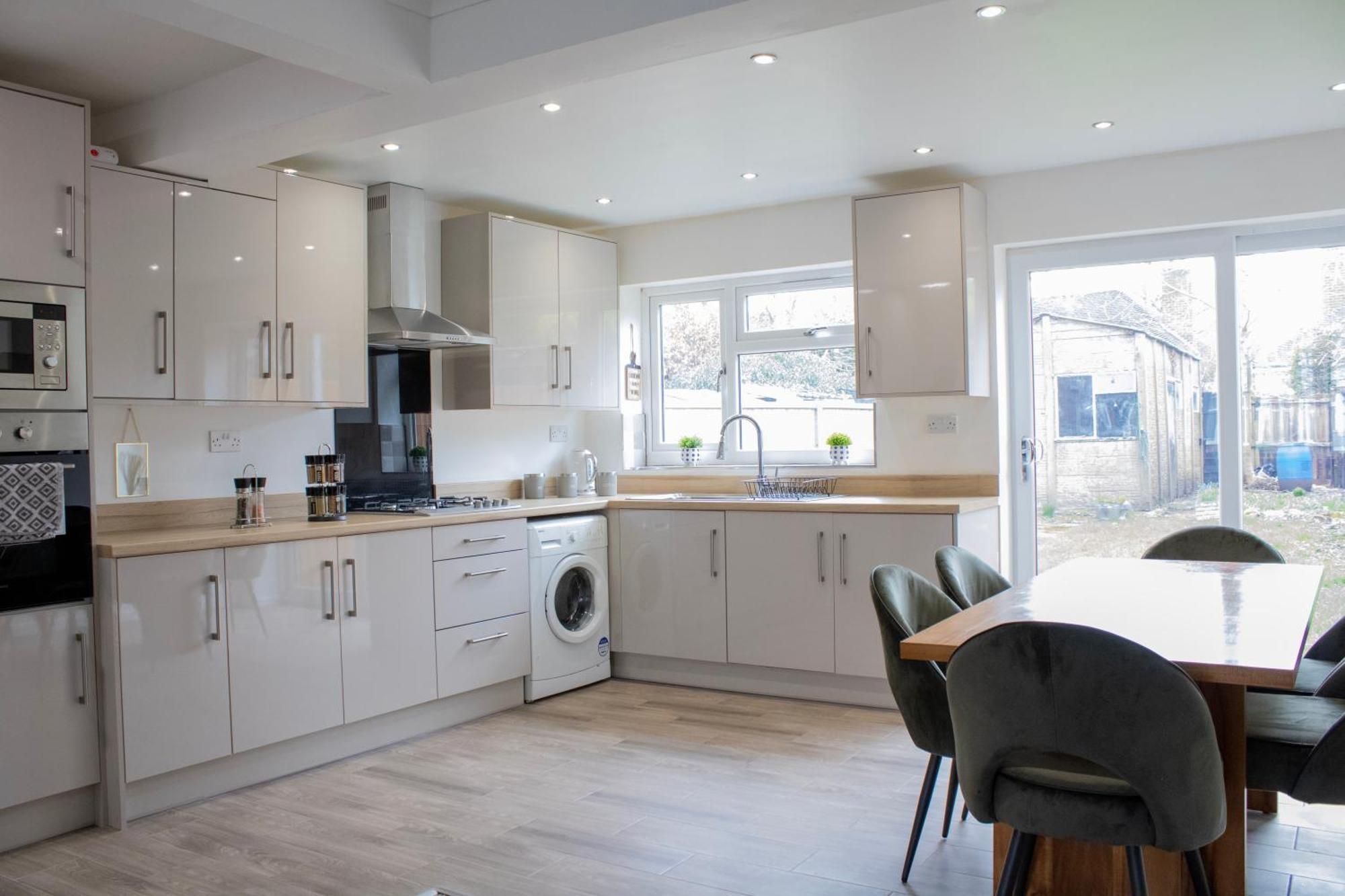 Harvard House, Stylish 3 Bedroom House In Solihull 5 Mins To The Nec, Bhx ,Jlr With Free Parking Μπέρμιγχαμ Εξωτερικό φωτογραφία